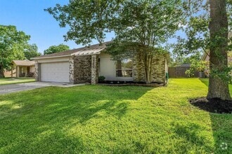 Building Photo - 16970 Mockingbird Ct