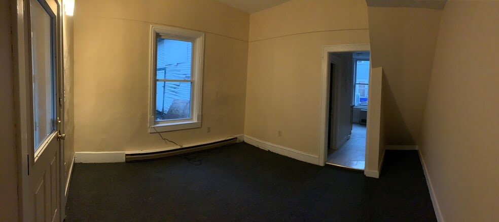 Livingroom - 24 Loomis St