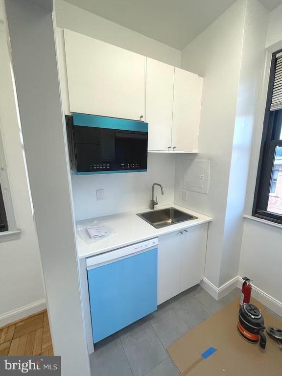 Building Photo - 1010 25th St NW