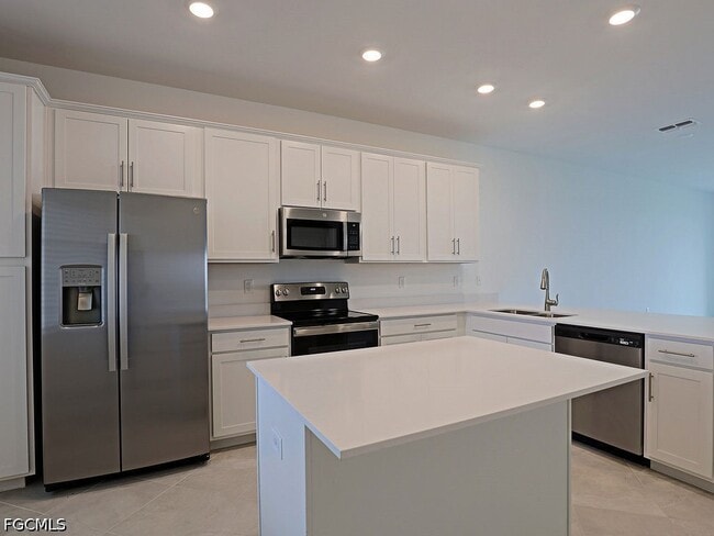 Building Photo - 43997 Boardwalk Loop