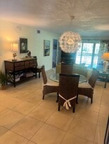 Building Photo - 29130 Bay Hollow Dr