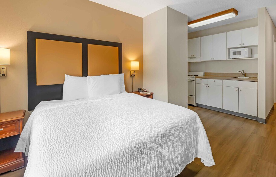 Building Photo - Furnished Studio-West Palm Beach - Northpoint Corporate Park
