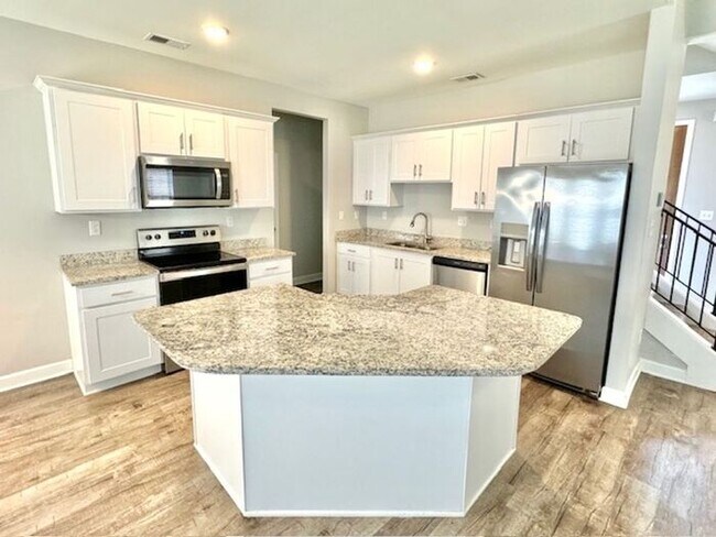 Building Photo - Now Leasing a 4-bedroom 2.5 bath home in Walls, MS @ Mallard Park. Available Now!