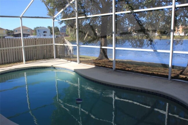 Building Photo - 1819 Meadow Pond Way