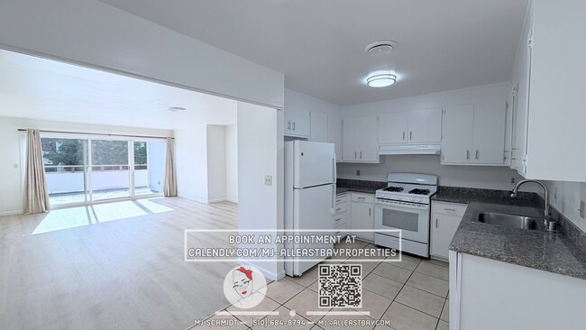 Building Photo - 815 Kains Ave