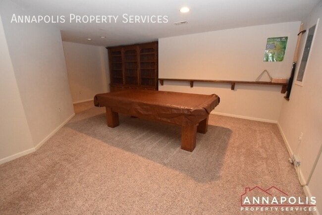 Building Photo - 1606 Stern Ct