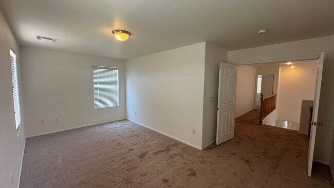 Building Photo - Welcome Home 3 or 4 BDRM SW Las Vegas