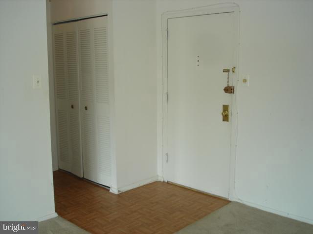 Building Photo - 5250 Valley Forge Dr