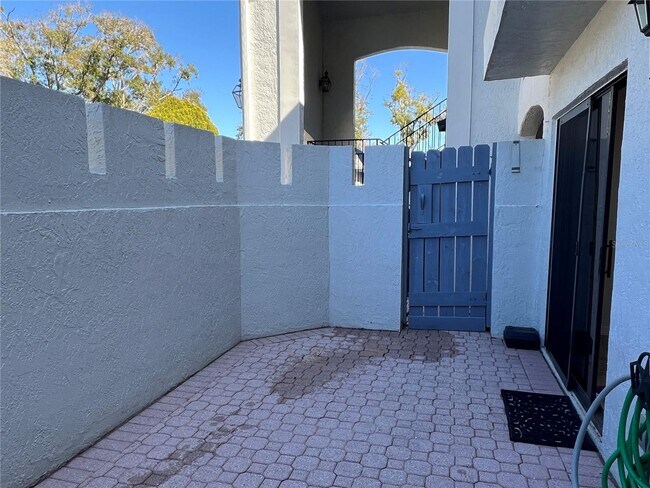 Building Photo - 18714 Wimbledon Cir