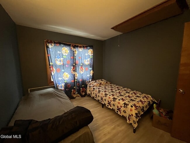 Building Photo - 3 Chrisken Dr