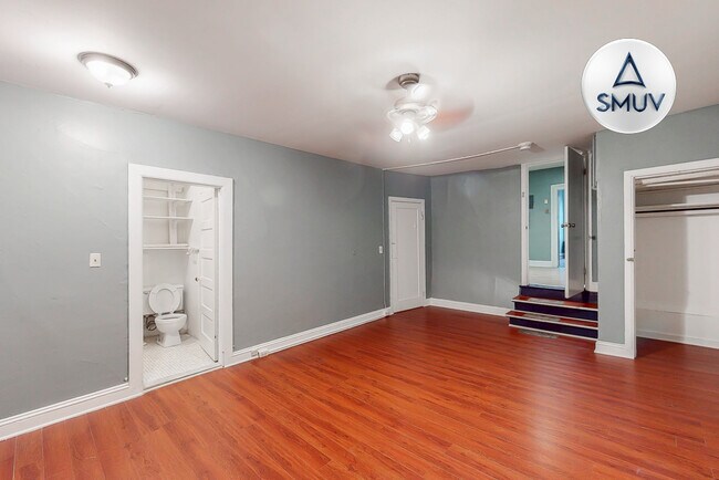 Building Photo - 929 North Calvert-2F