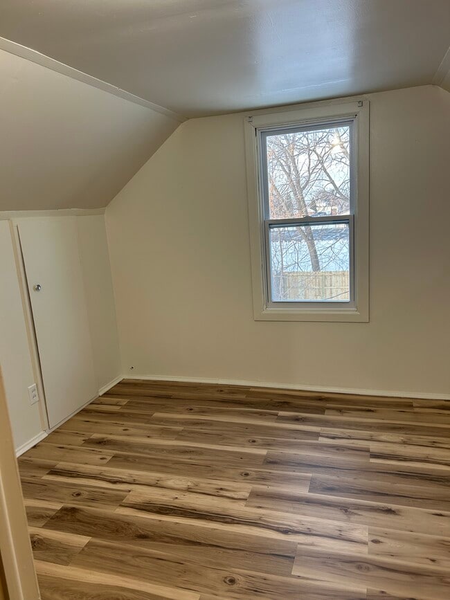 Building Photo - 1607 Howard St