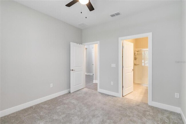 Building Photo - 4067 Meandering Bay Dr