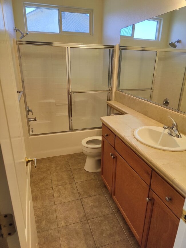 Building Photo - Great Location in Clovis !