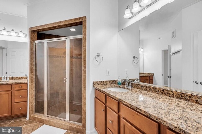 Building Photo - 21600 Romans Dr
