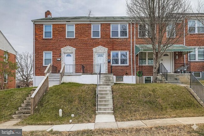 Building Photo - 571 Welbrook Rd