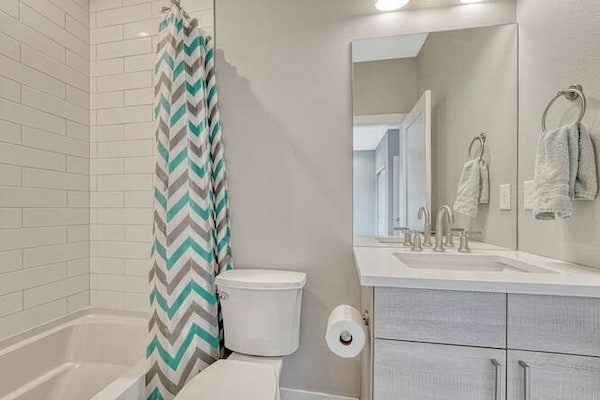 Second Bedroom Bathroom - 7881 W 51st Ave