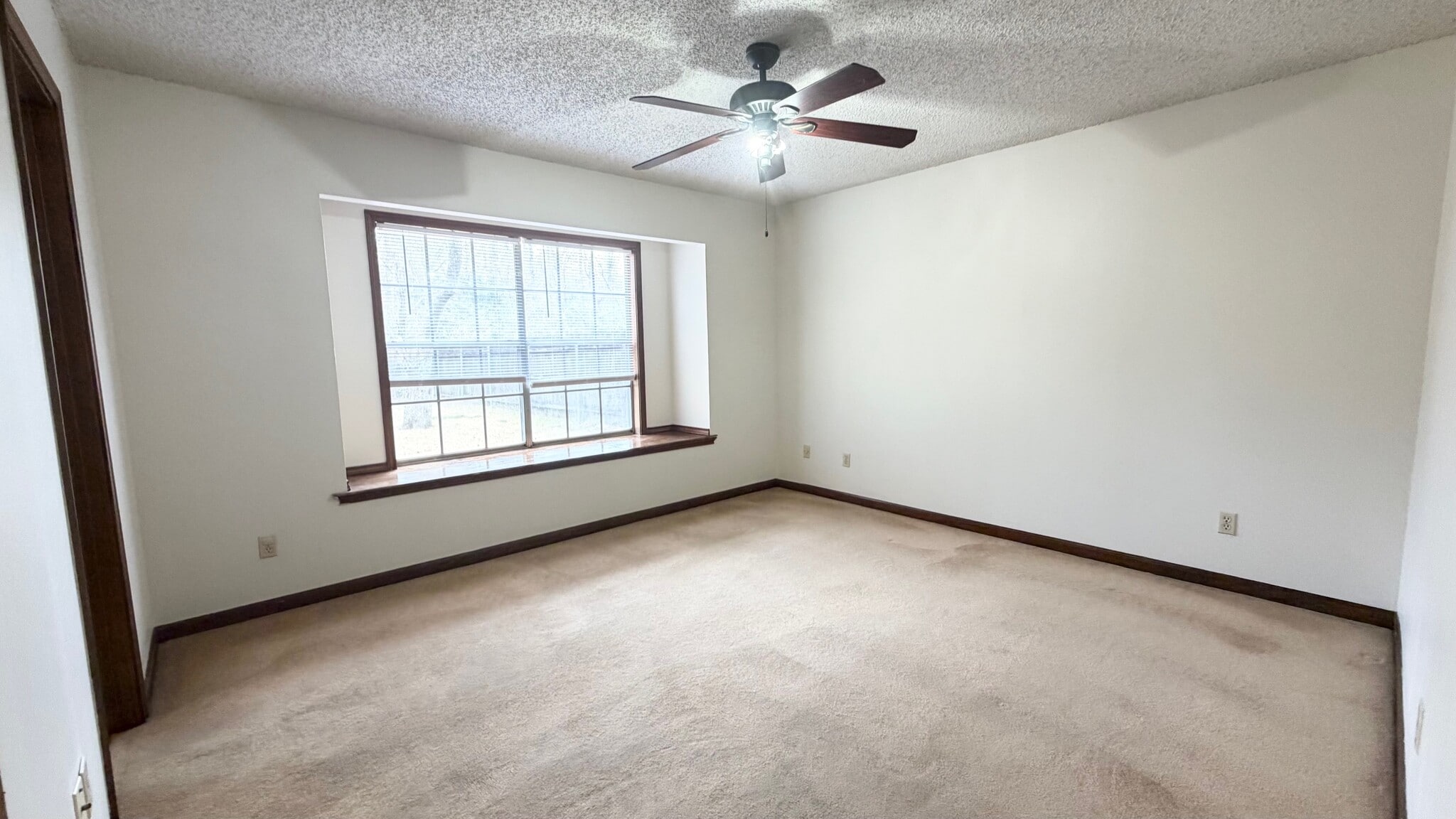 Building Photo - 610 Natalie Dr