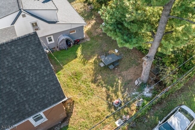 Building Photo - 120B Little Pl