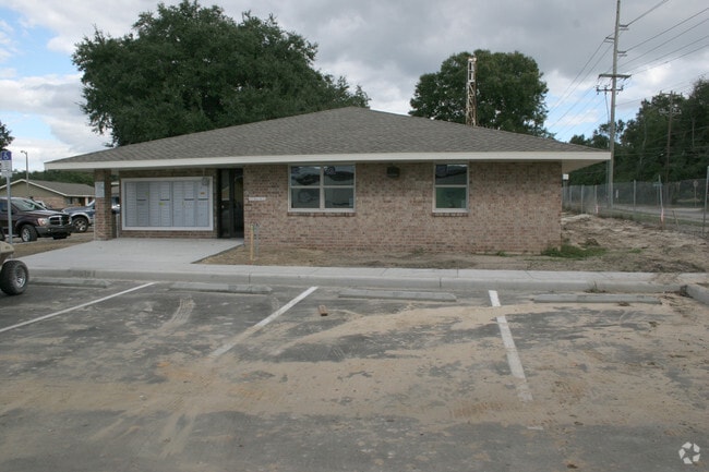 Primary Photo - Colton Meadow Apartments