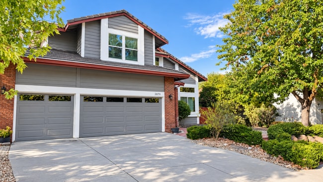 Building Photo - 3878 Loch Lomand Way
