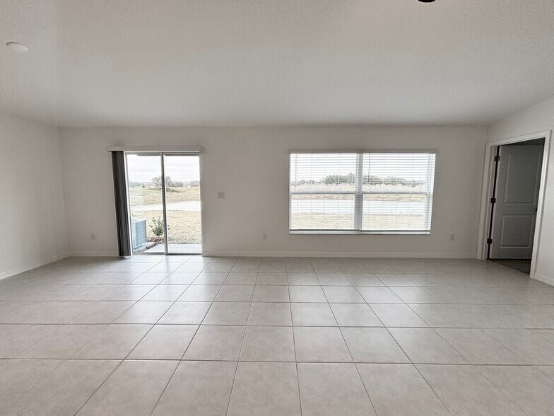 Building Photo - 11237 Linden Depot Rd