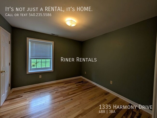 Building Photo - 1335 Harmony Dr