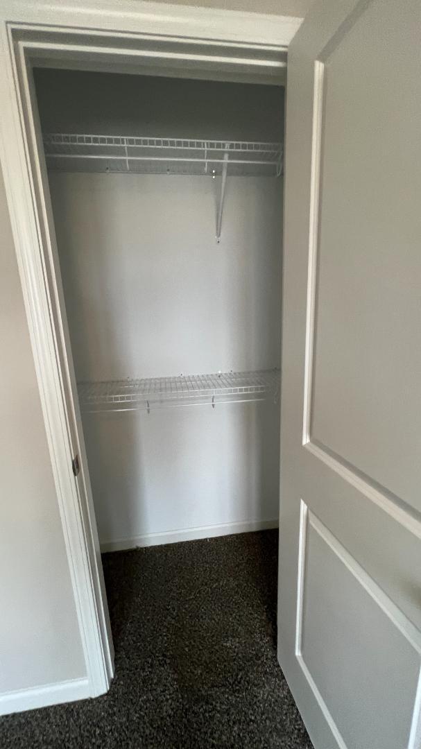 Building Photo - 724 Commerce St