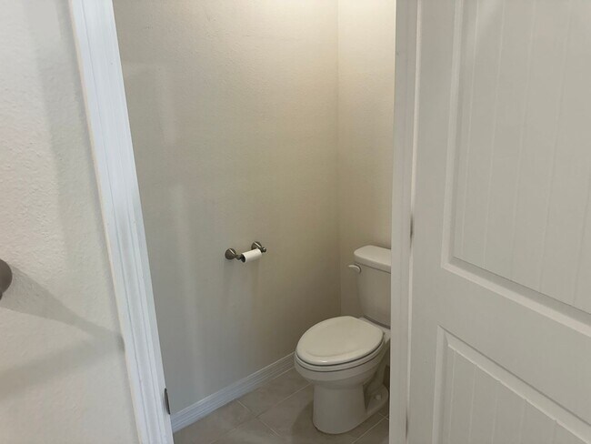Building Photo - 20043 Royal Tern Ct