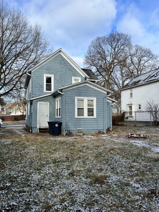 Building Photo - 109 Westwood Ave
