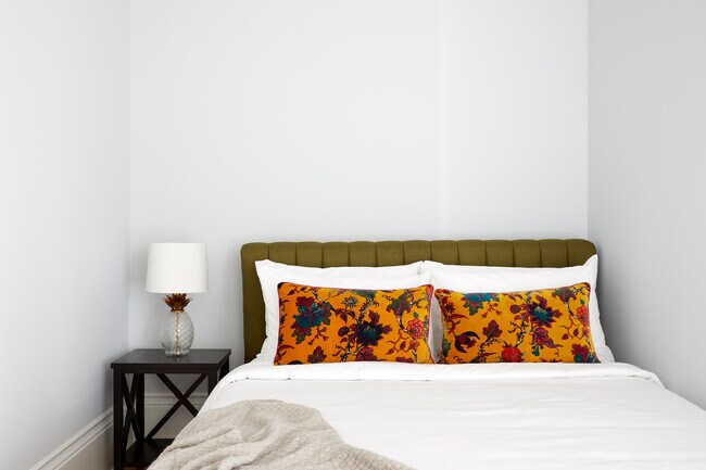 Building Photo - 4856 Magazine St