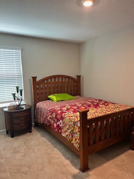 Building Photo - 70316 Winding River Dr