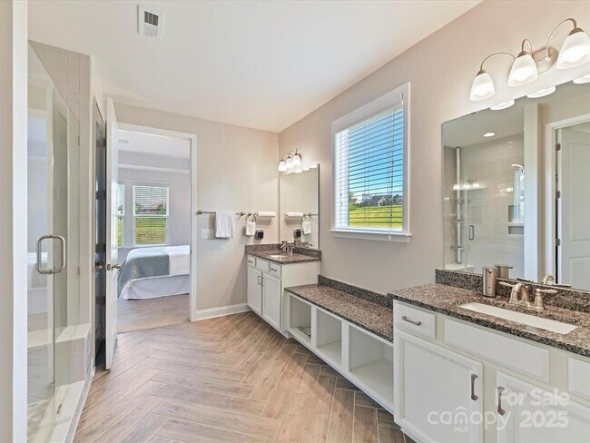 Building Photo - 9528 Horsebit Ln