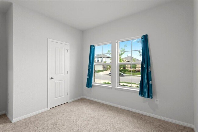 Building Photo - 2613 Indian Clover Trl