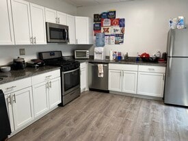 Building Photo - 30 Seminary Ave