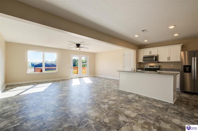 Building Photo - 203 Dixon Cir