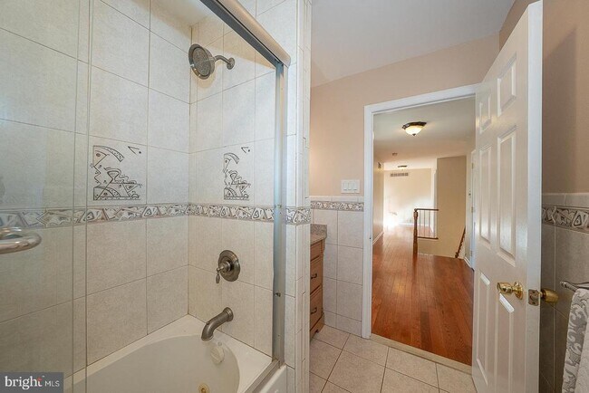 Building Photo - 1099 Armstrong Ct