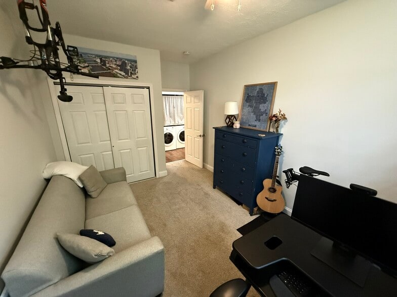 2nd Bedroom - 72 Lubec St