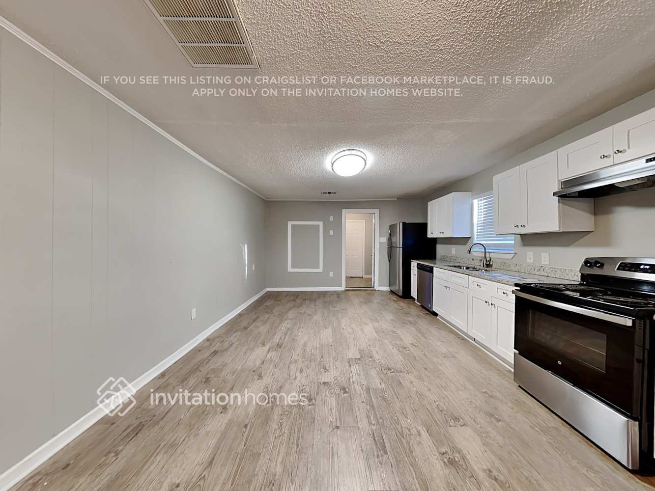 Building Photo - 905 E Crockett St