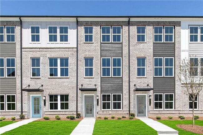 Primary Photo - 2684 Brookview Dr NW