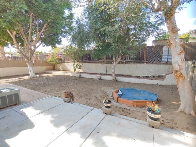 Building Photo - 9882 Arrow Rt