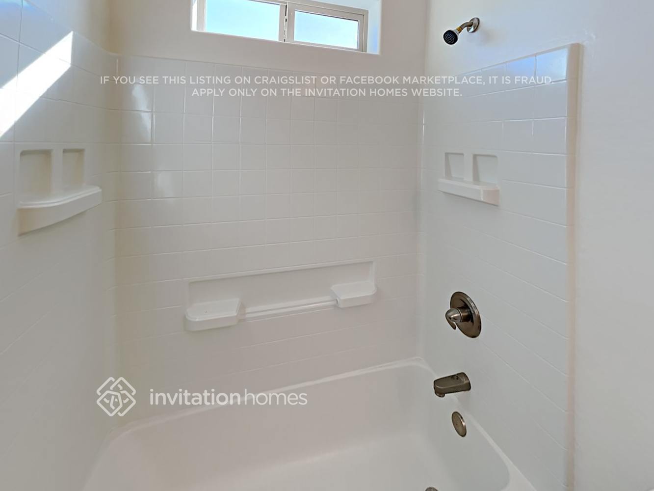 Building Photo - 16437 S 10th St