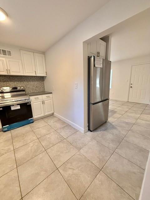 Building Photo - 4333 SW 51st St