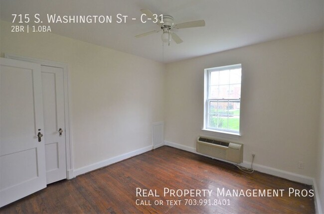 Building Photo - Old Town Alexandria 2 Bedroom