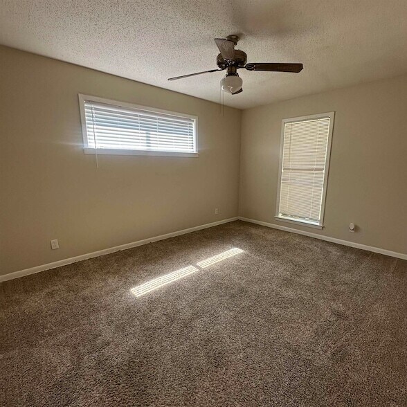 Building Photo - 5364 Santa Monica Cove