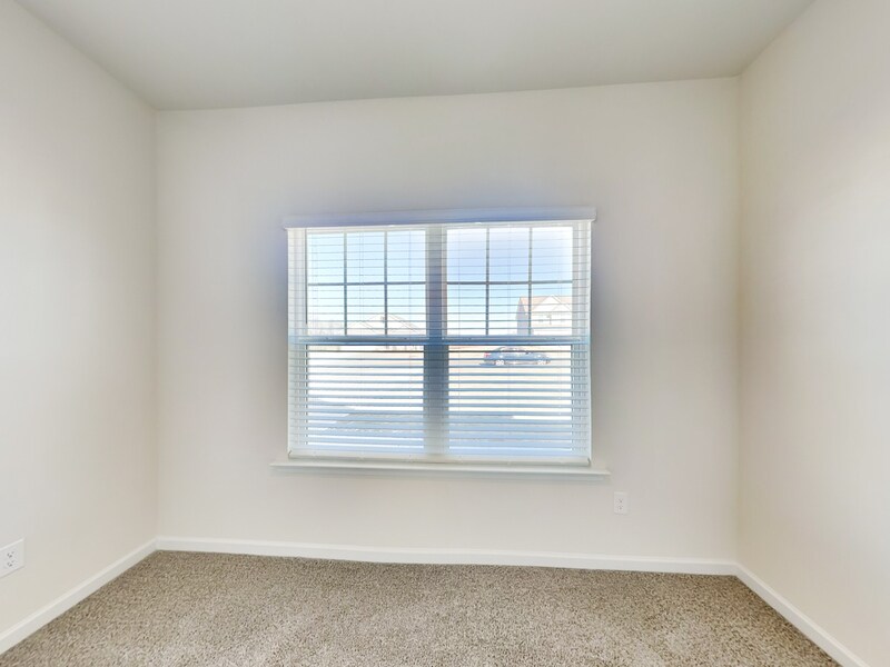 Building Photo - 1021 Claas Wy