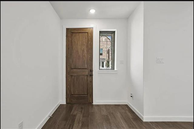 Building Photo - 1339 Casselberry Dr