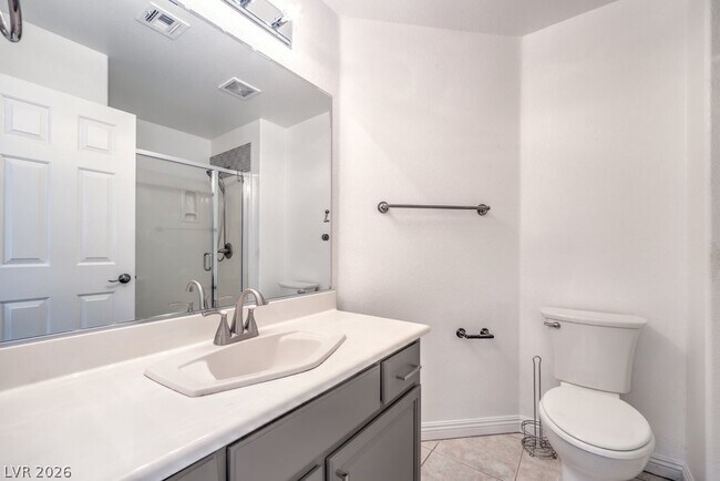 Building Photo - 1393 Romanesca Dr