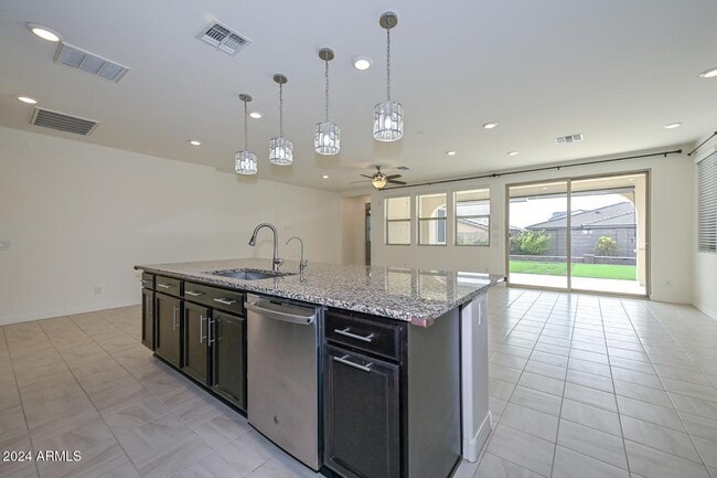 Building Photo - 7433 W Maya Way