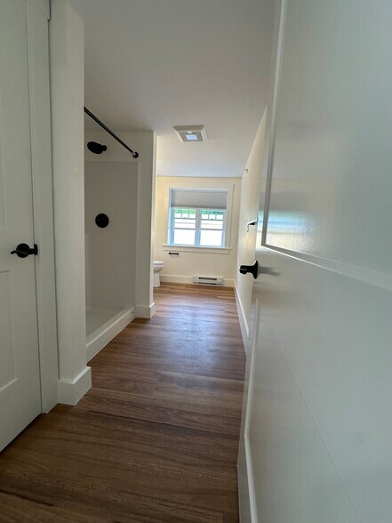 Building Photo - 61 Old Amherst Rd